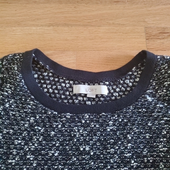 Loft Textured Crew Neck Sweater NWOT - Picture 4 of 8
